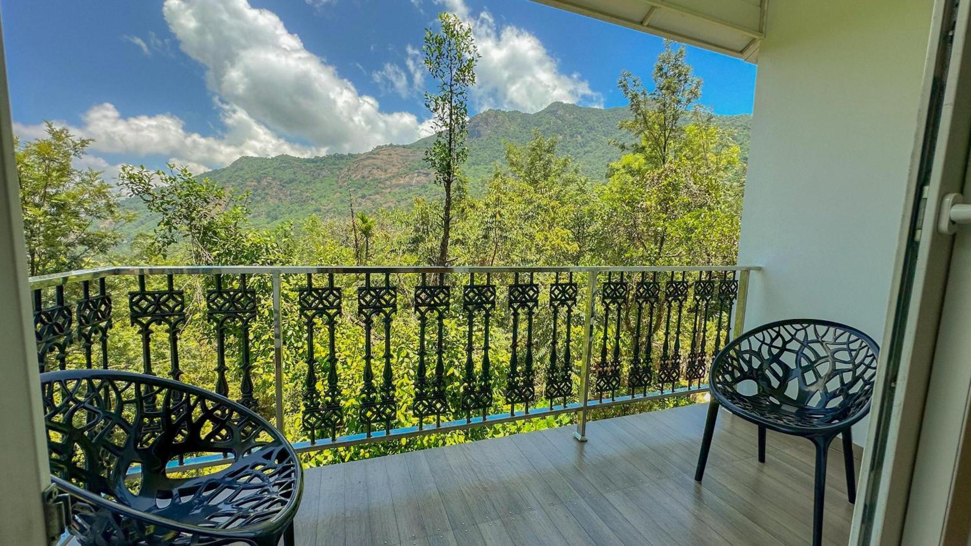 Hotel The Heights Munnar Exterior foto