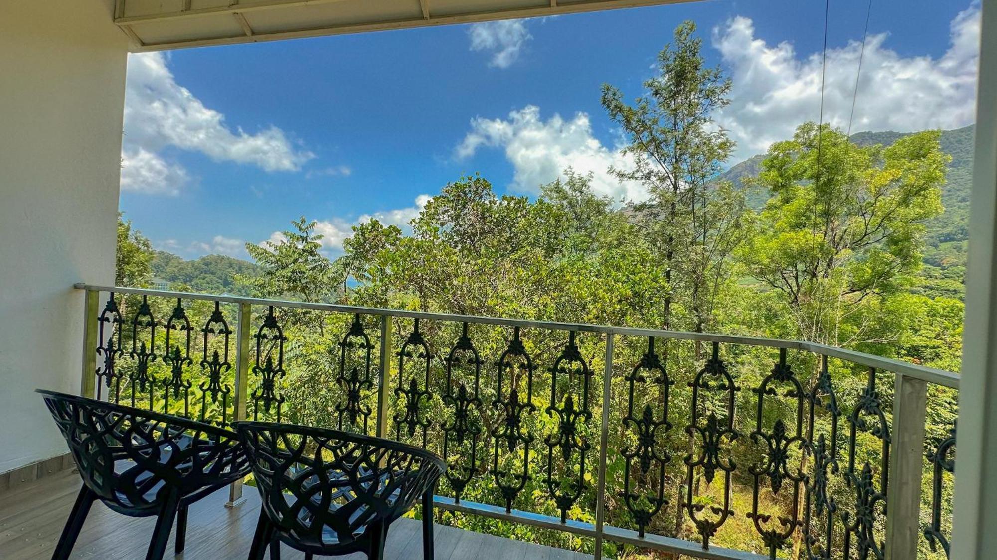 Hotel The Heights Munnar Exterior foto