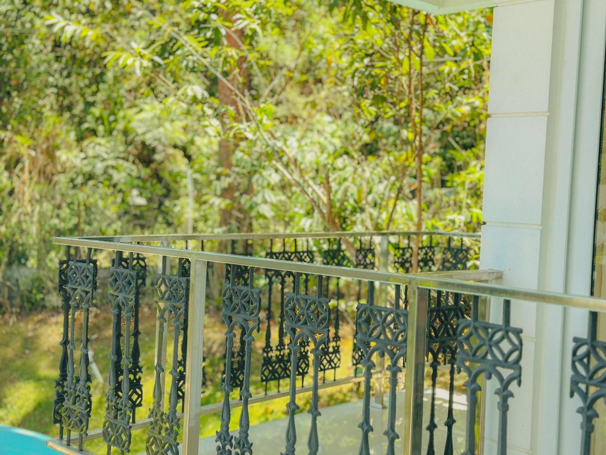 Hotel The Heights Munnar Exterior foto