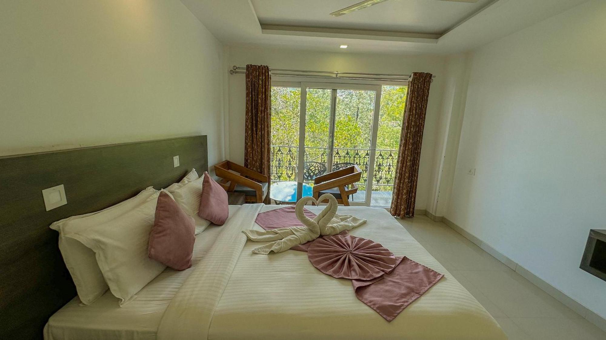 Hotel The Heights Munnar Exterior foto
